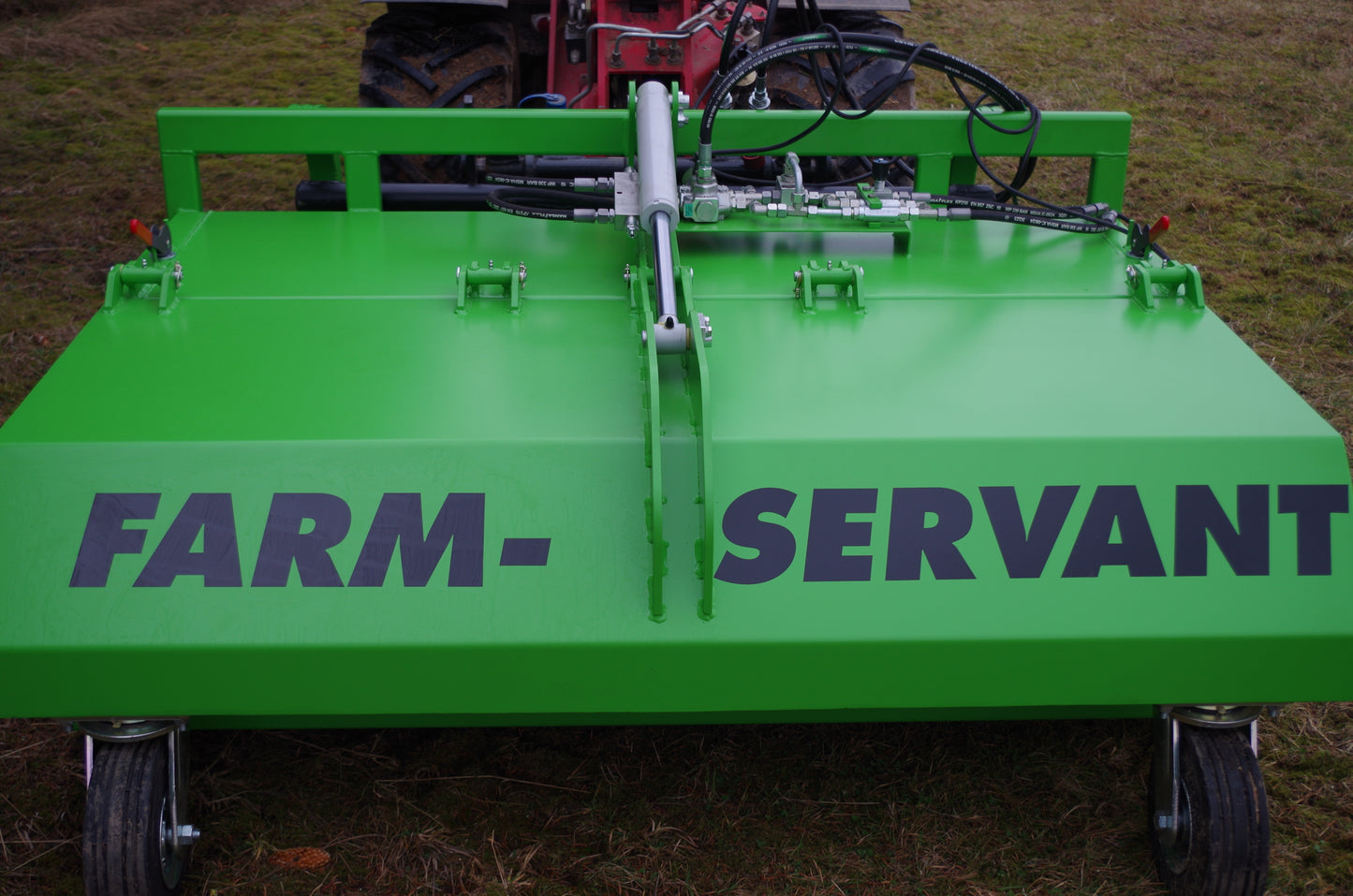 FARM-SERVANT® front attachment FS130FA