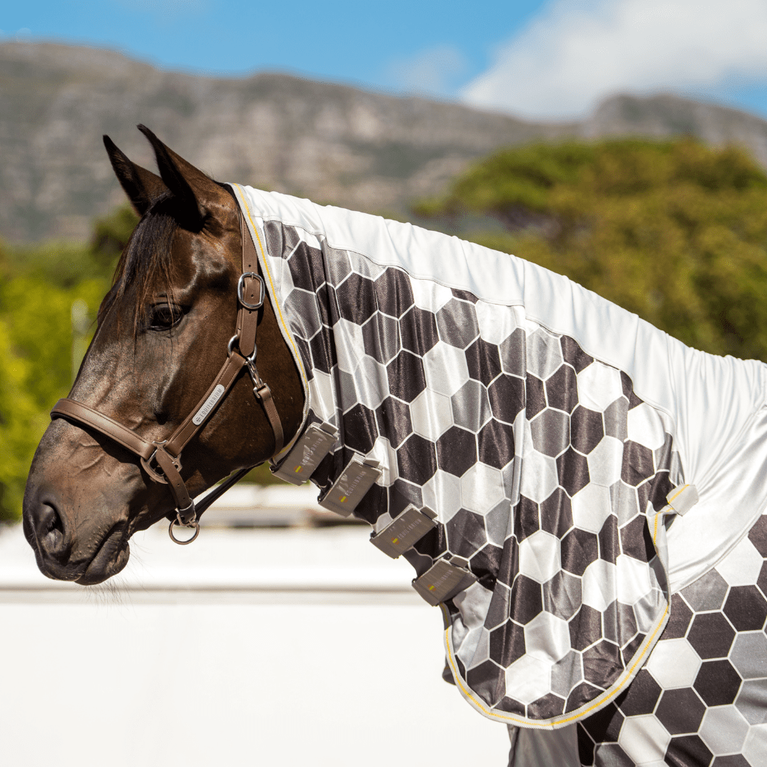 Field Relief Fly Rug